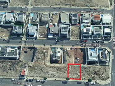 Terreno residenziale in vendita a Calle Salvador Dalí 3