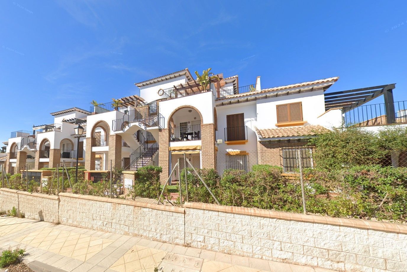 Vista exterior de Pis en venda en Vera amb Terrassa