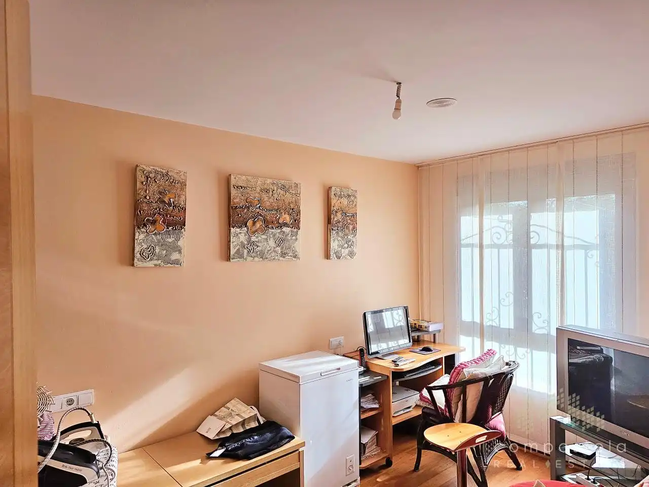 Casa adosada en venta en Lugar de Codesedas, Parroquias de Santiago