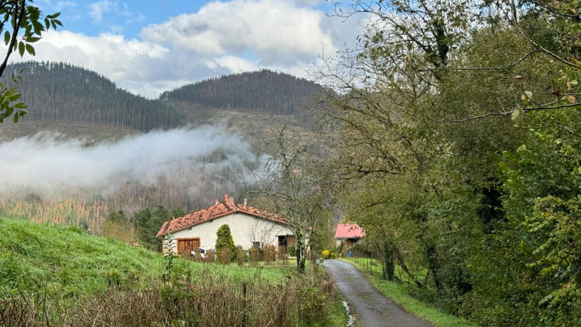 Exterior view of Country house for sale in Zegama  with Heating, Private garden and Community pool