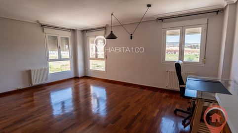 Foto 2 de Piso en venta en Reyes Católicos - Paseo San Antonio, Cuenca Capital