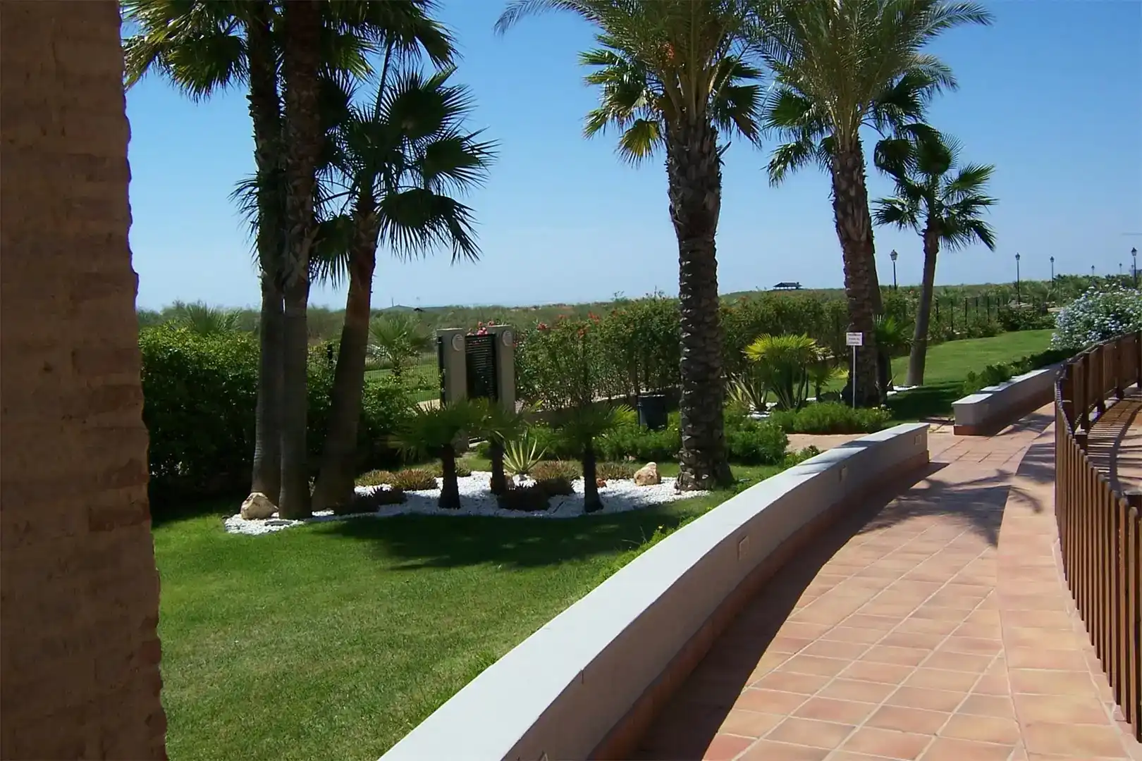 Terrassa de Apartament en venda en Ayamonte amb Aire condicionat, Piscina i Balcó