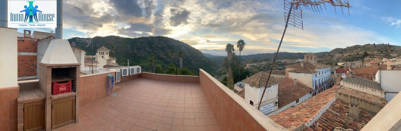 Terrace of House or chalet for sale in Liétor  with Air Conditioner, Heating and Terrace
