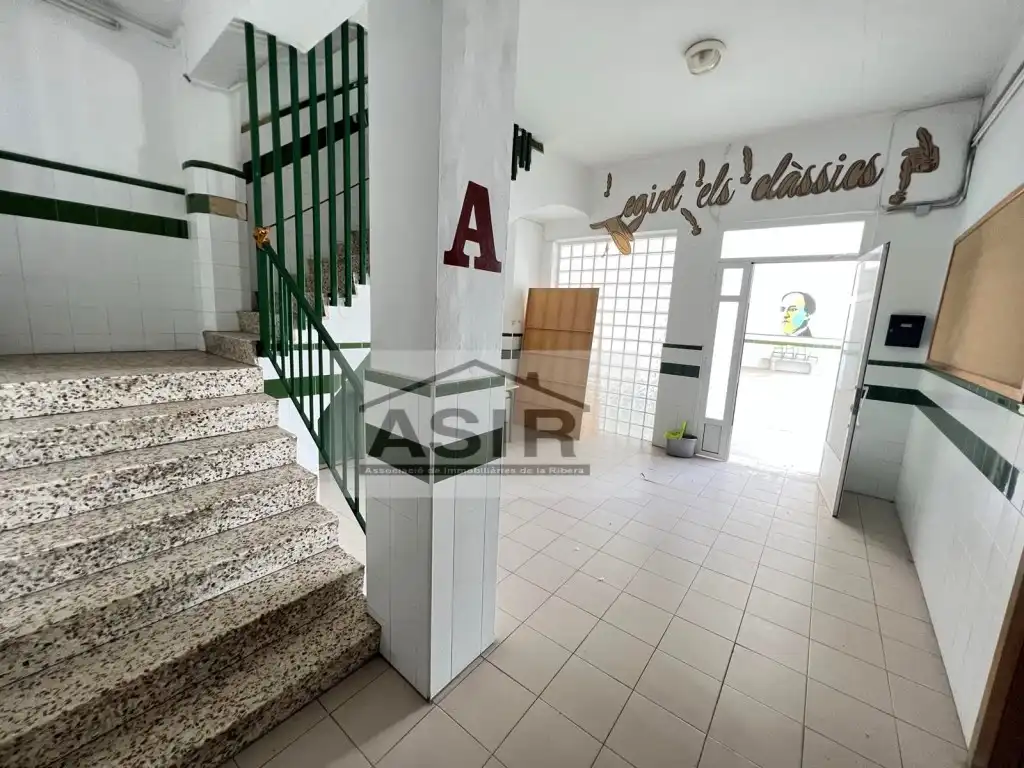 Edificio en venta en Alzira