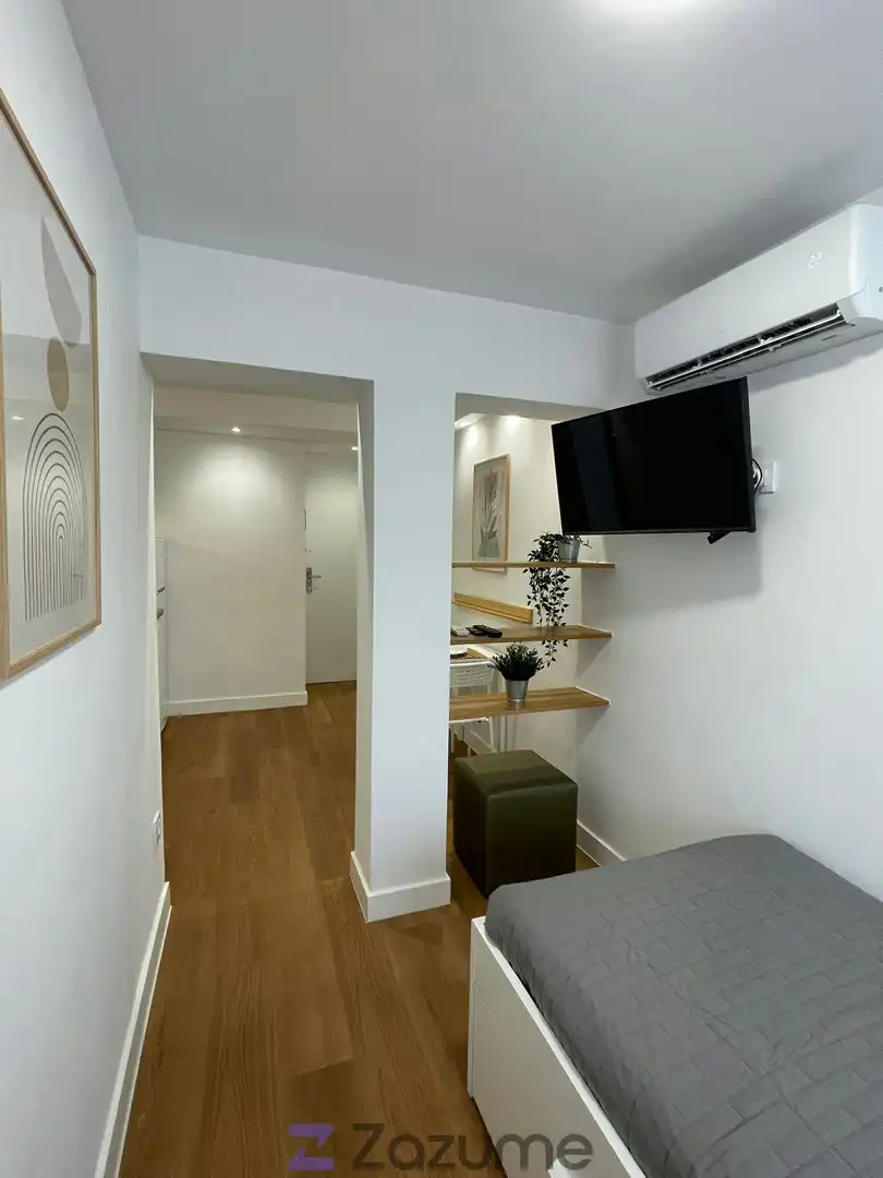 Room in C. Teniente Ochoa Olalla, San Isidro