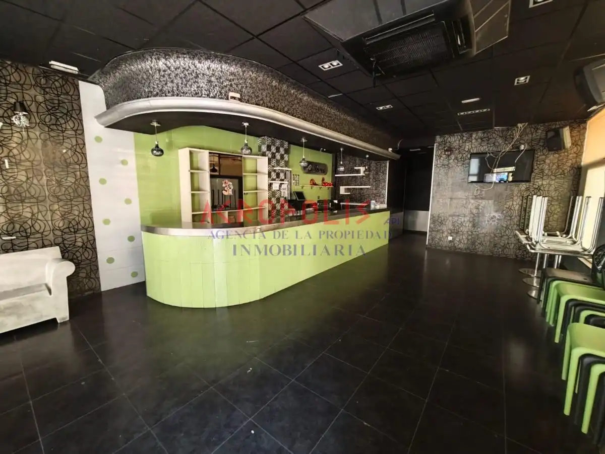Local comercial de lloguer a Benavente, imagen 3