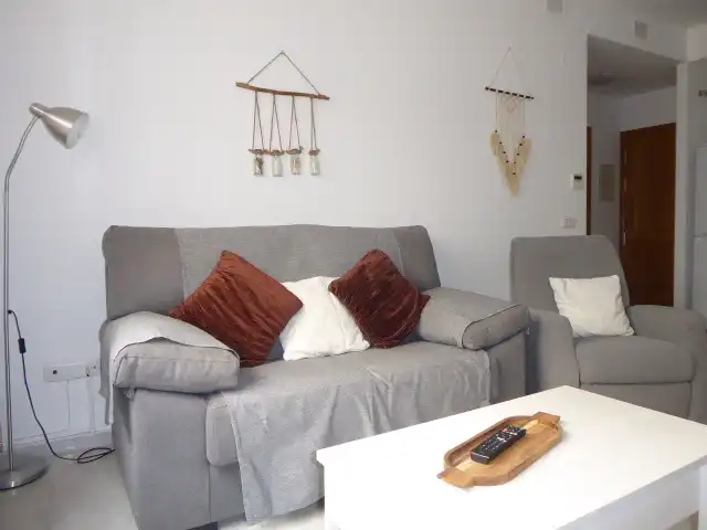 Wohnzimmer von Wohnungen zur Miete in Málaga mit Klimaanlage, Abstellraum und Möbliert