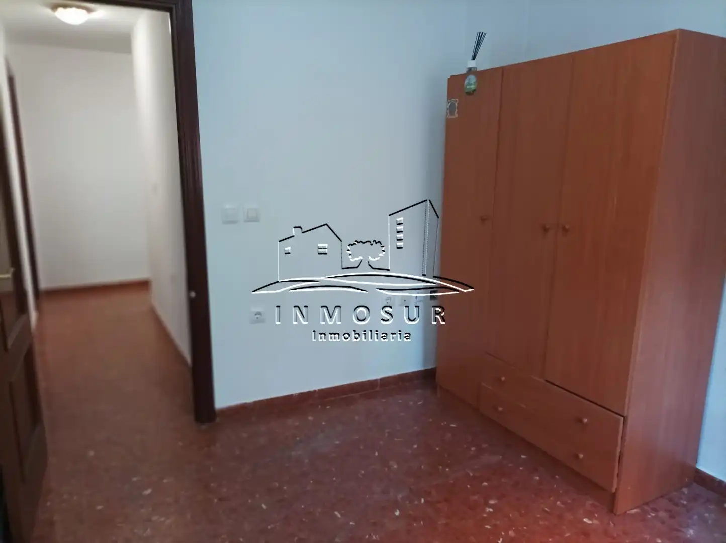 Schlafzimmer von Wohnung zur Miete in Lucena mit Abstellraum