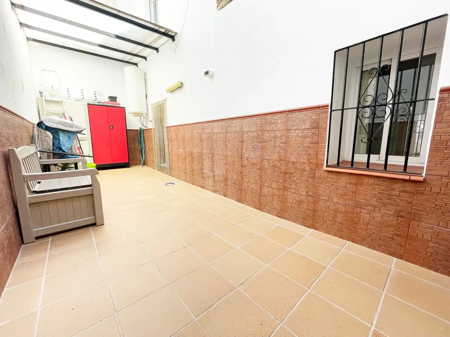 Cuina de Casa o xalet en venda en Viñuela amb Moblat i Balcó