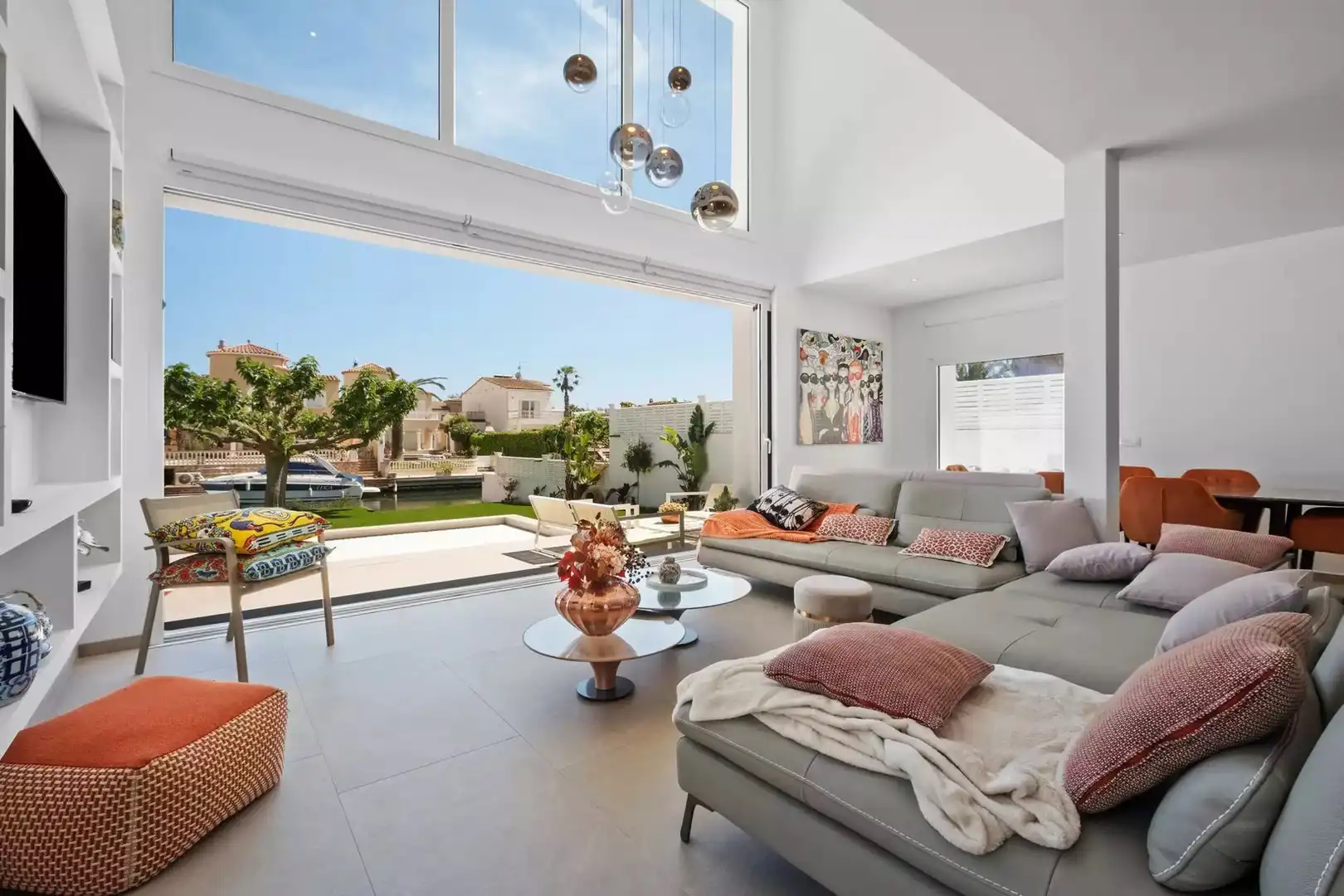 Casa con piscina in vendita a Carrer Segre, imagen 2