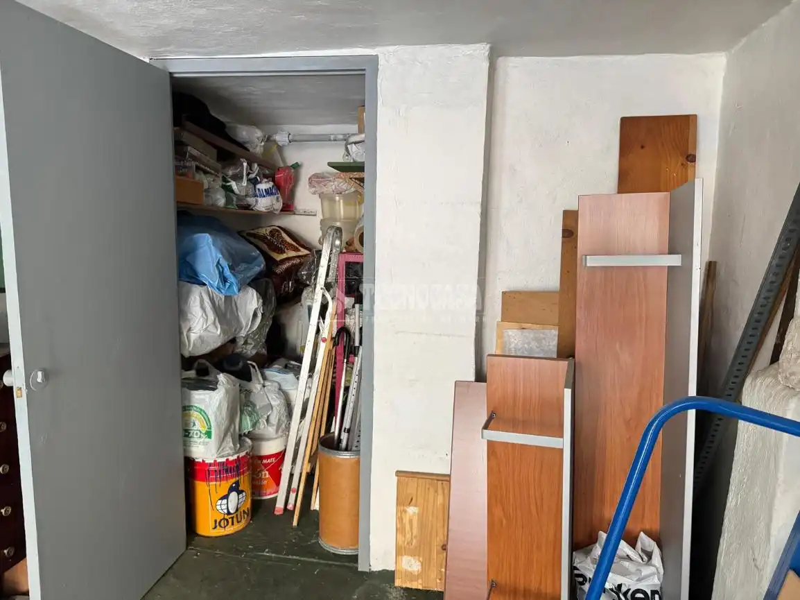 Garage zum Verkauf in Huelva