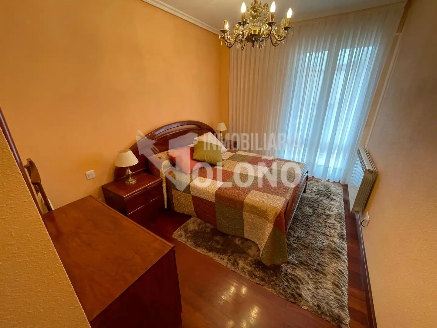 Habitación de Piso en venta en Castañares de Rioja con Calefacción, Parquet y Terraza