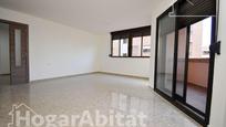 Sala d'estar de Pis en venda en Vila-real amb Terrassa i Balcó