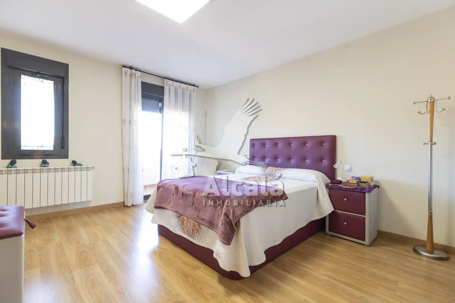 Dormitori de Casa o xalet en venda en Alcalá de Henares amb Aire condicionat, Calefacció i Jardí privat