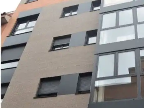 Vista exterior de Dúplex en venta en Retiro