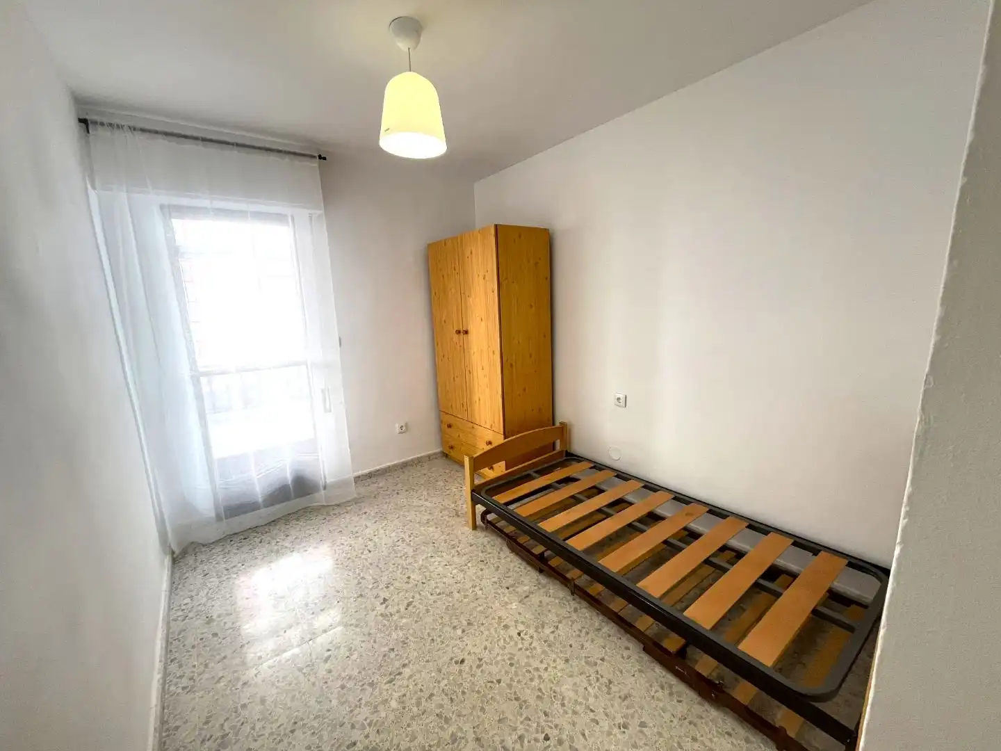 Bedroom of Flat for rent in Peñamefecit - Avda Barcelona