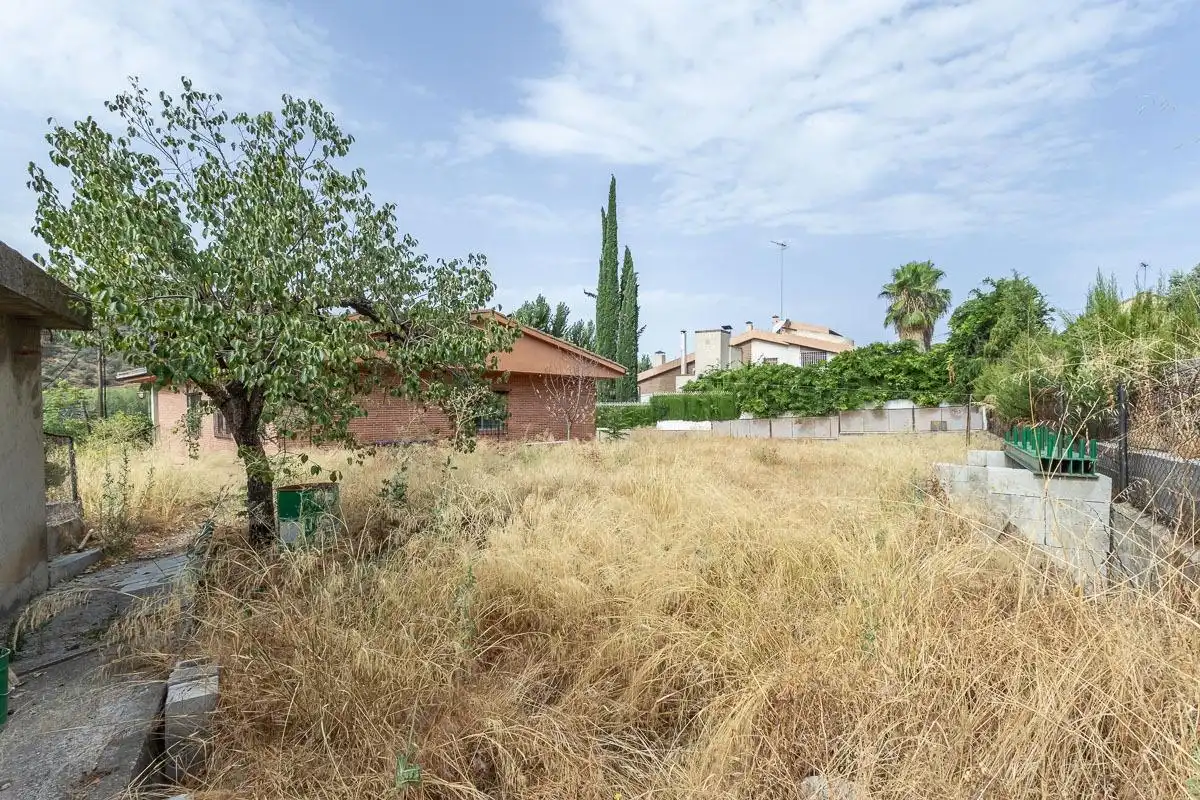 Casa o xalet en venda en Granada amb Jardí privat, Terrassa i Piscina