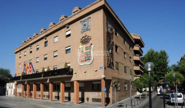 Local comercial en Alquiler en Villafontana - Estoril I