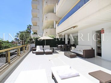 Piso con piscina en venta en Can Girona - Terramar - Vinyet