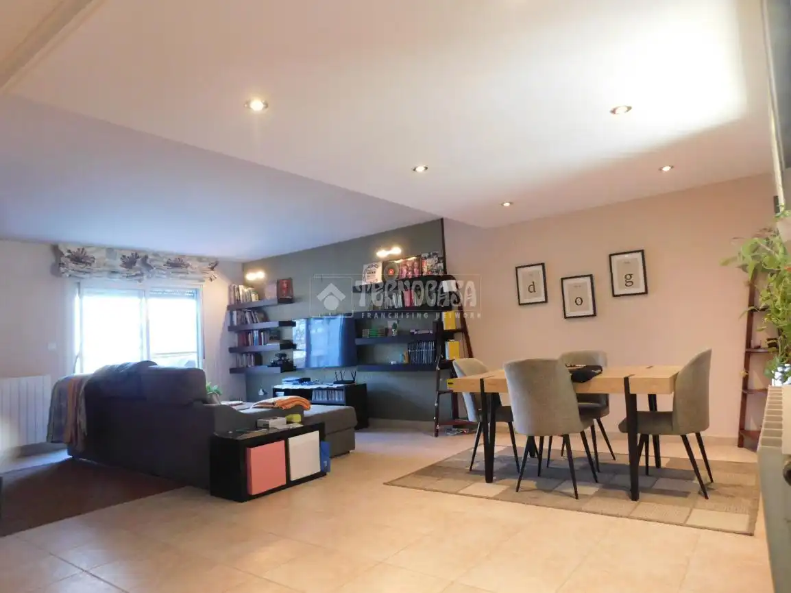 Wohnzimmer von Einfamilien-Reihenhaus zum Verkauf in Villanueva de Gállego