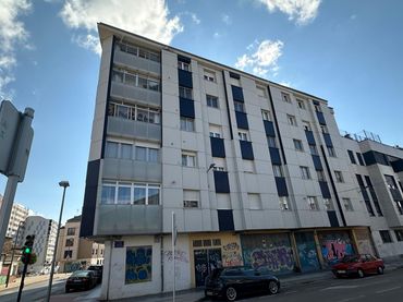 Apartament amb ascensor en venda a Calle las Escuelas