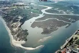 Residencial en venda en Algeciras