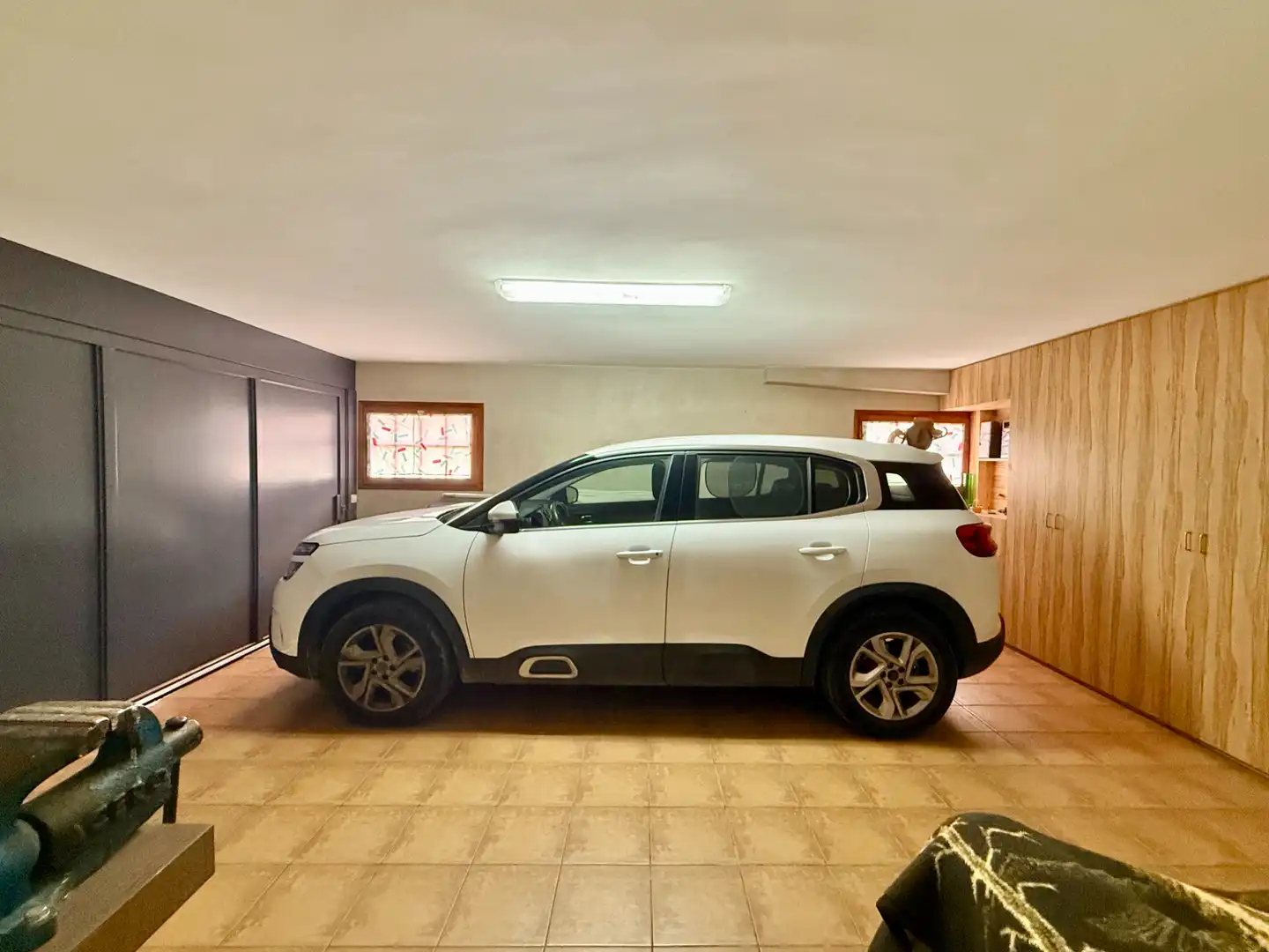 Parking de Casa o chalet en venta en Vallirana con Jardín privado, Terraza y Horno