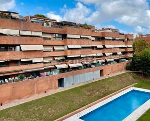 Exterior view of Attic for sale in Cornellà de Llobregat  with Air Conditioner, Heating and Terrace