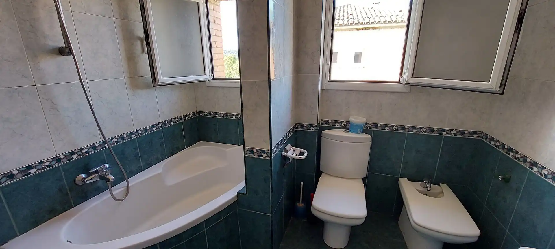 Bany de Pis en venda en Sant Celoni amb Calefacció i Balcó