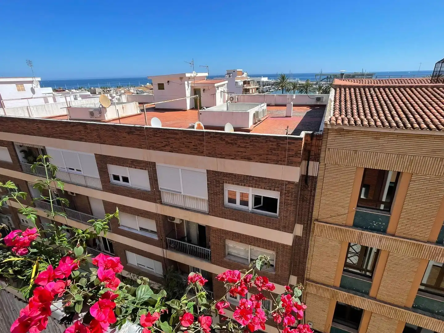 Exterior view of Attic for sale in Dénia  with Air Conditioner, Heating and Balcony