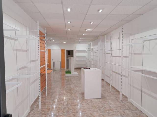 Local comercial en Alquiler en Vilanova del Camí