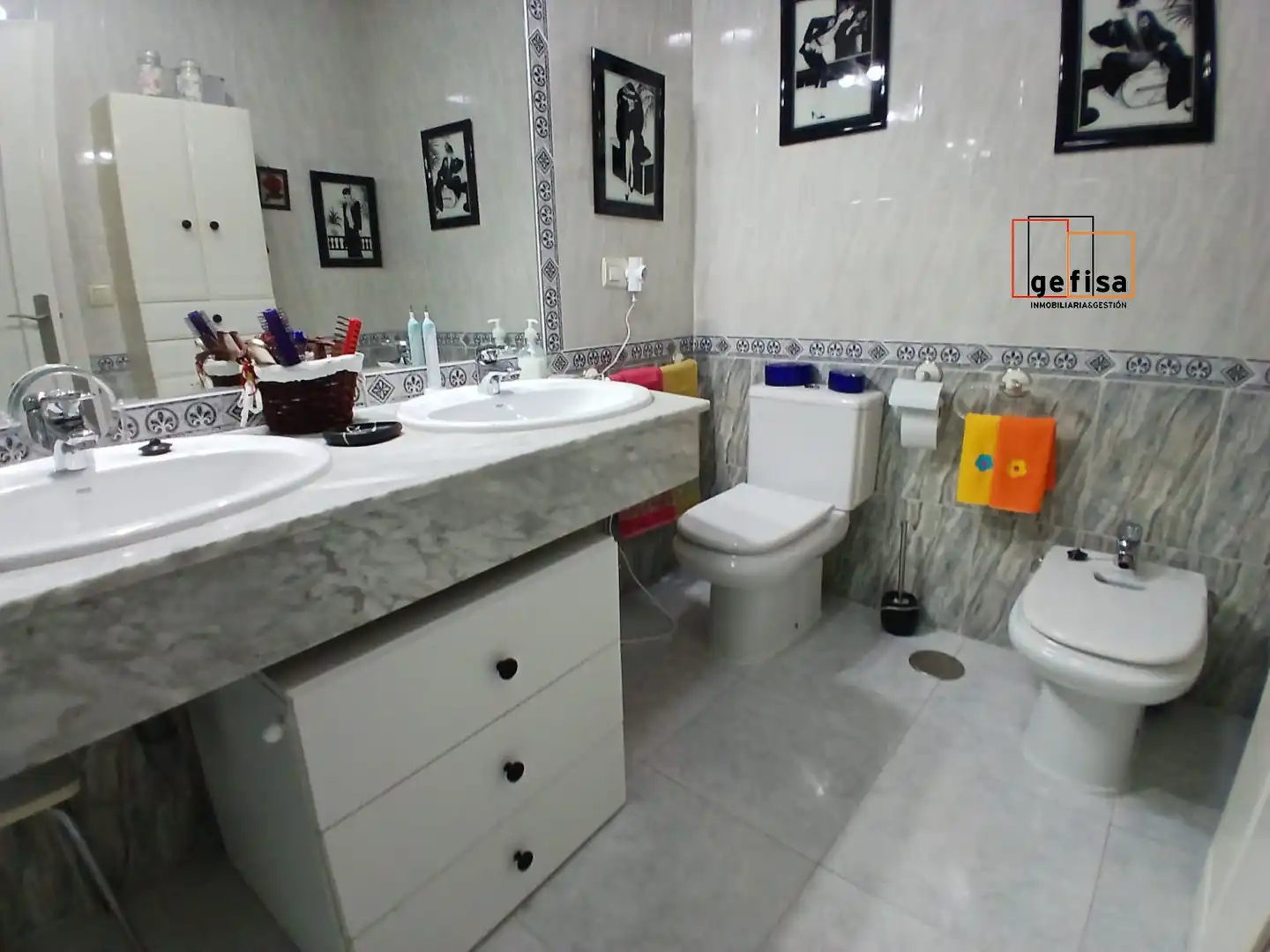 Baño de Casa o chalet en venta en Valdepeñas con Aire acondicionado, Calefacción y Terraza