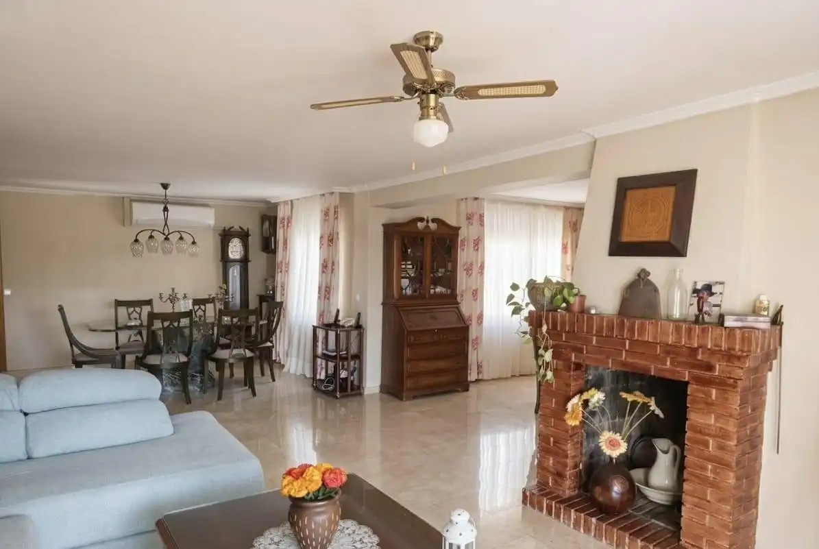 Sala de estar de Casa o chalet en venta en Córdoba con Aire acondicionado