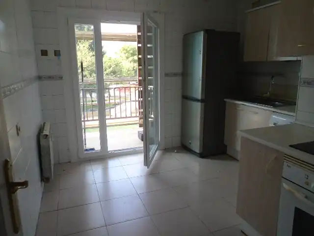 Cocina de Piso en venta en  Logroño con Calefacción
