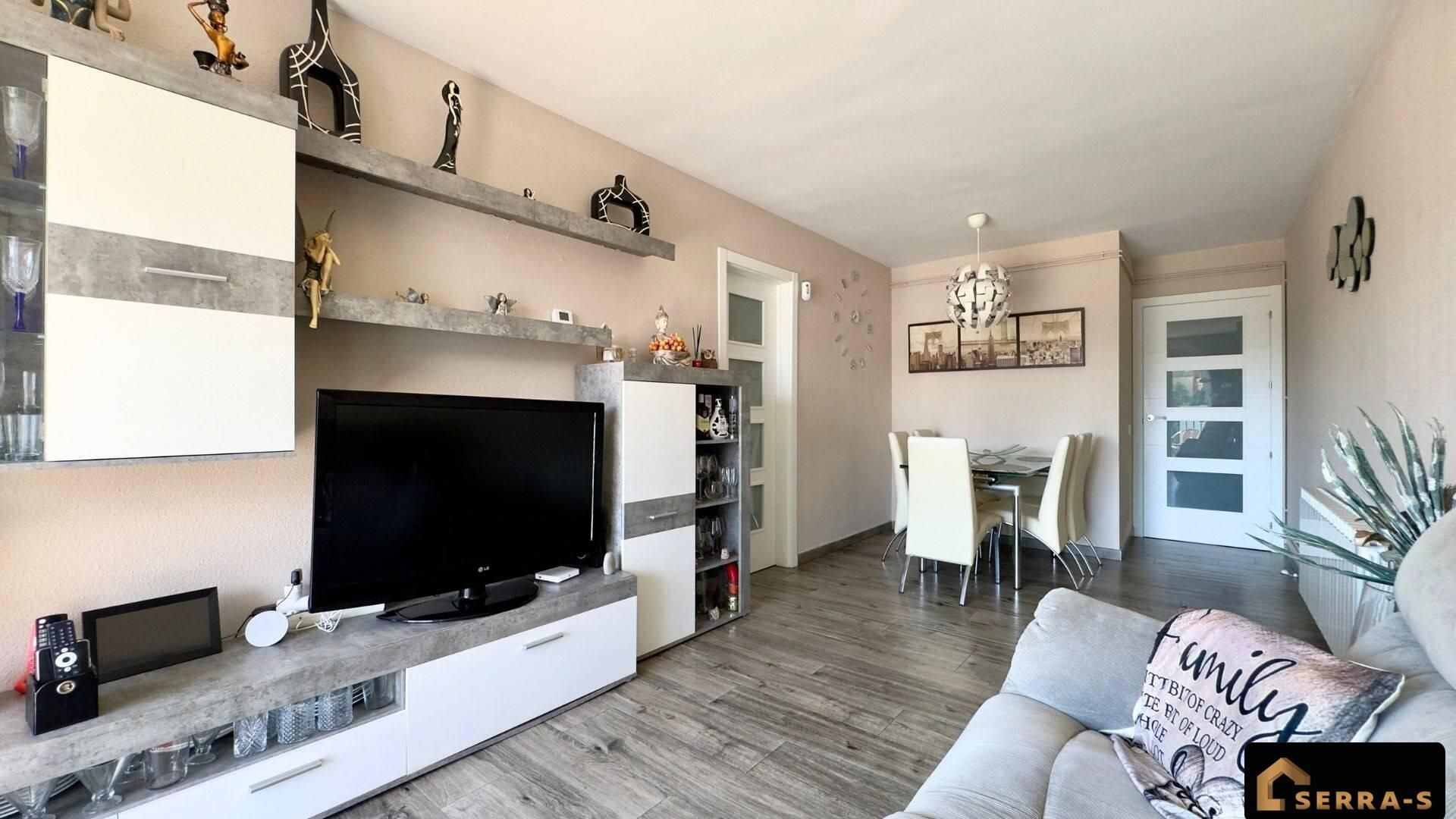 Sala d'estar de Pis en venda en Pineda de Mar amb Aire condicionat, Calefacció i Terrassa