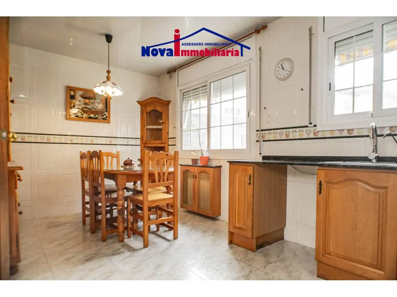 Duplexes for rent in Calle de les Assutzenes, Torrent Ballester