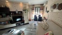 Living room of Flat for sale in  Sevilla Capital  with Air Conditioner