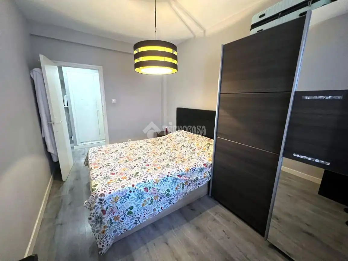 Bedroom of Flat for sale in Zaragoza  with Air Conditioner, Heating and Terrace
