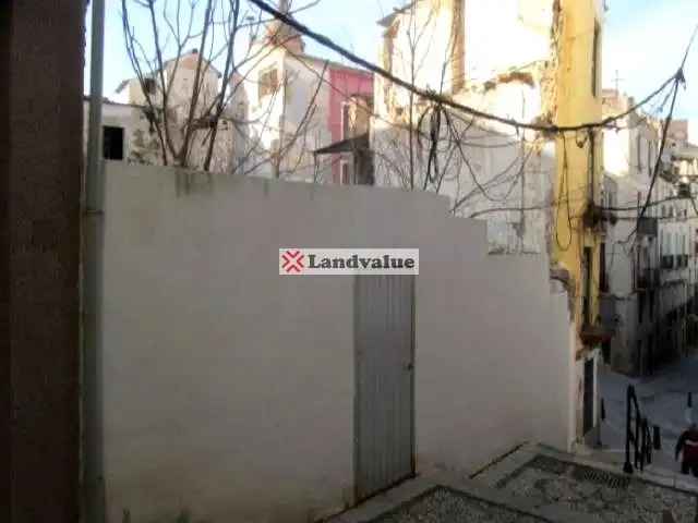 Residential zum Verkauf in Loja