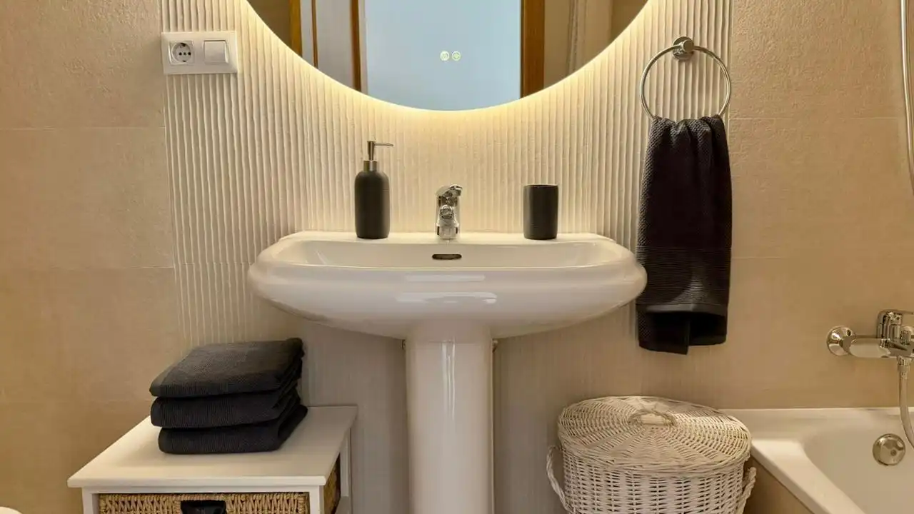 Bathroom of Apartments for rent in Villajoyosa / La Vila Joiosa  with Heating