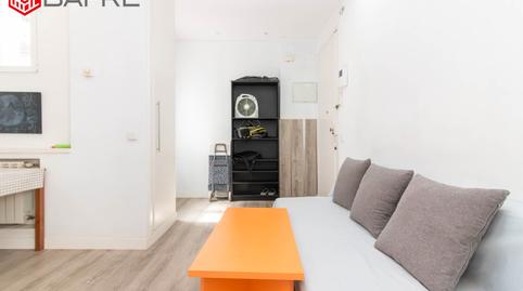 Foto 2 de Pis en venda a Calle de Sánchez Barcáiztegui, Pacífico, Madrid