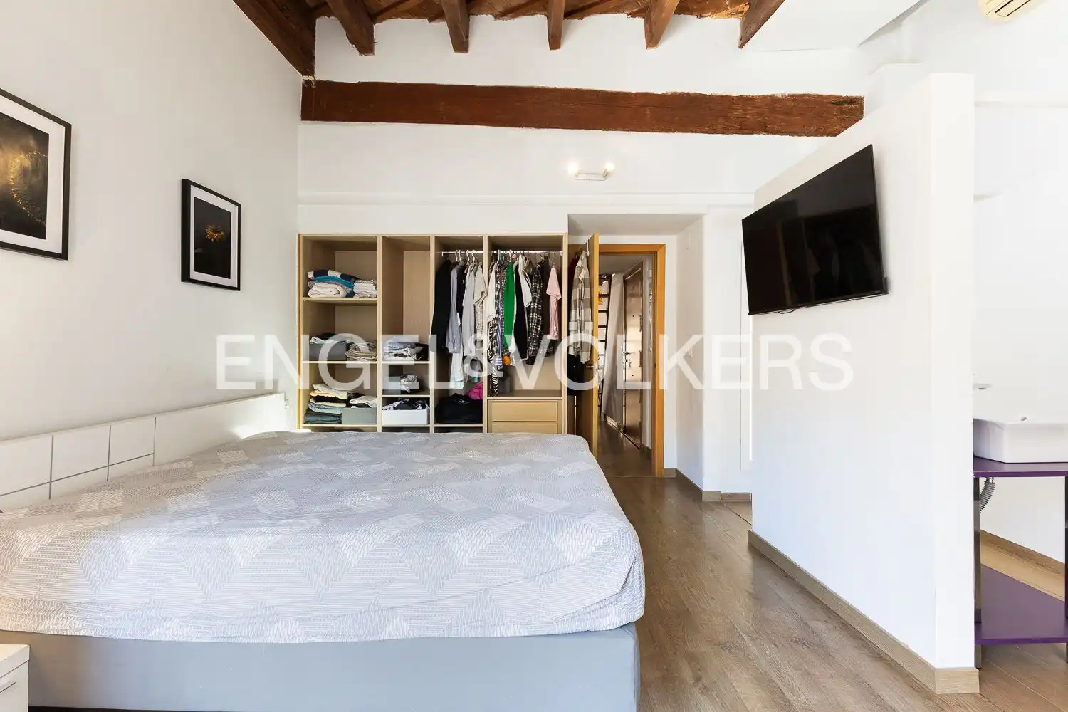 Schlafzimmer von Wohnung zum Verkauf in Valencia mit Klimaanlage, Heizung und Balkon