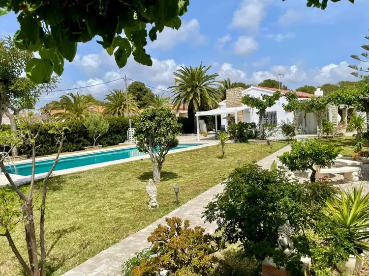 Xalet amb piscina en venda a Platja de Mont-roig, imagen 4