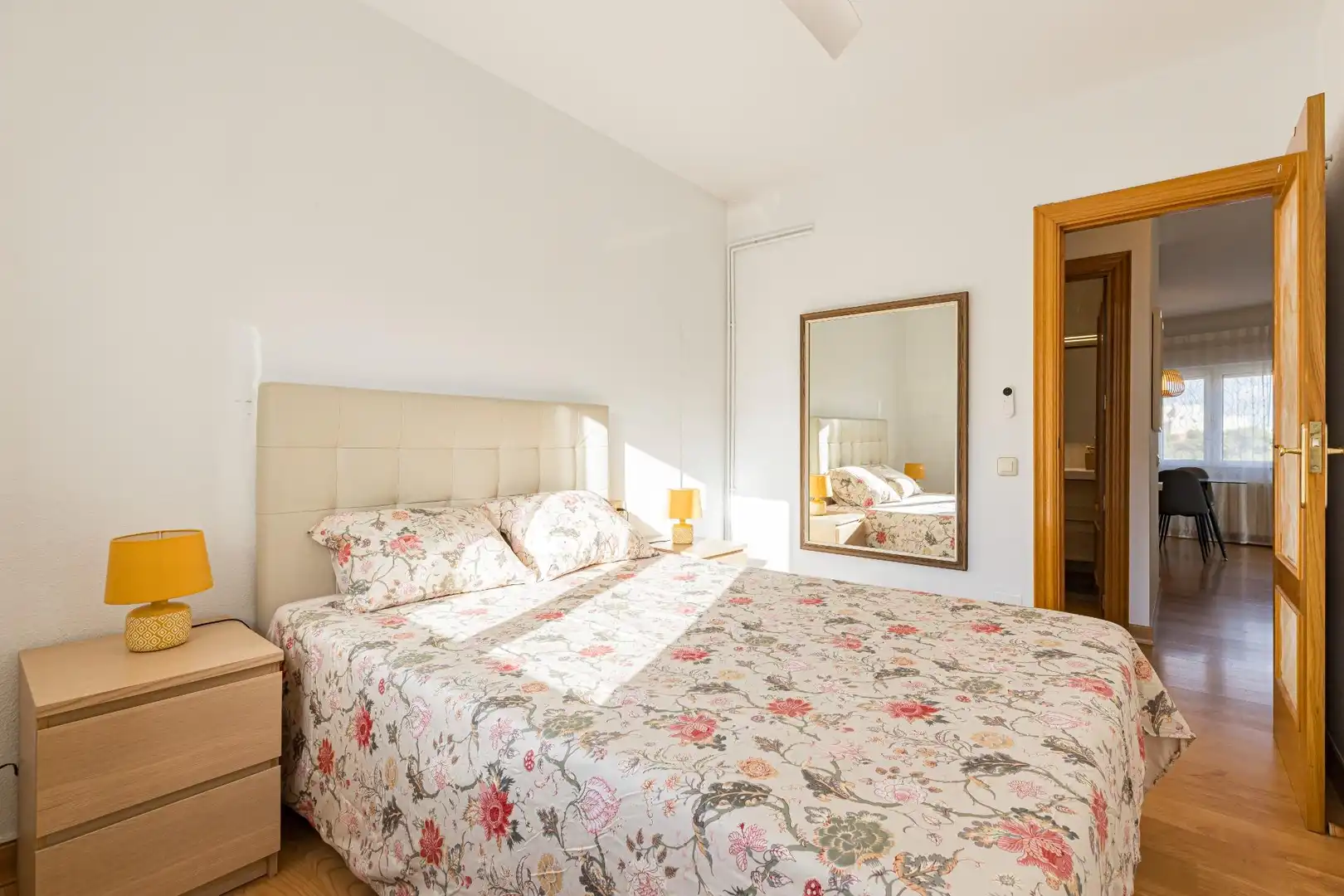 Bedroom of Flat for sale in Murcia  with Air Conditioner, Private garden and Furnished