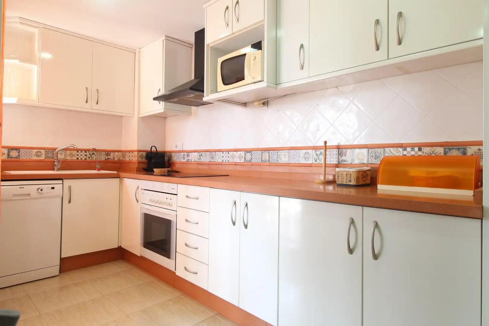 Cocina de Apartamento en venta en Cullera con Calefacción, Jardín privado y Terraza