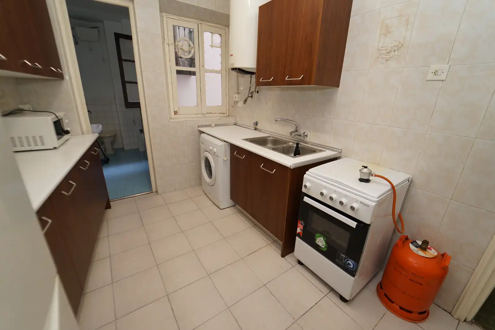 Kitchen of Flat for rent in Granada  with Air Conditioner, Furnished and Washing machine