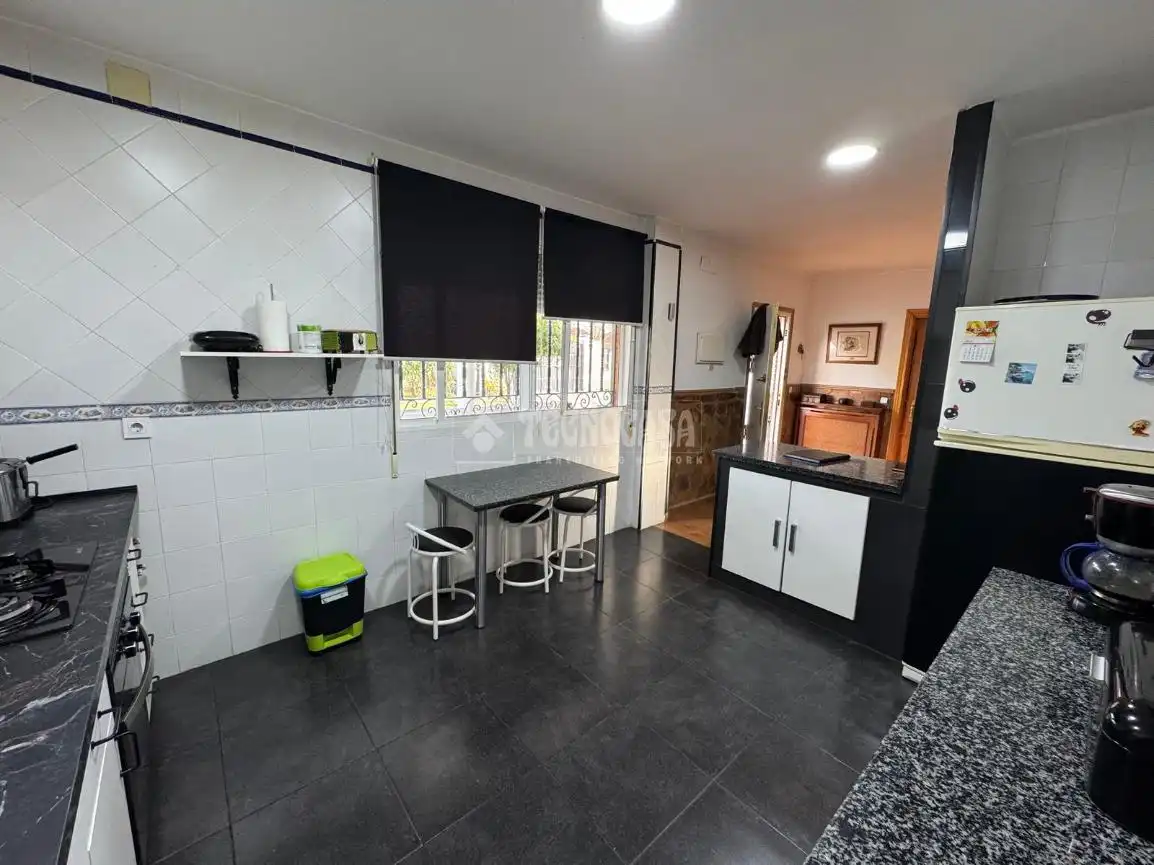 Küche von Country house zum Verkauf in Badajoz mit Klimaanlage, Privatgarten und Terrasse