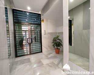 Flat for sale in Linares  with Air Conditioner, Heating and Furnished