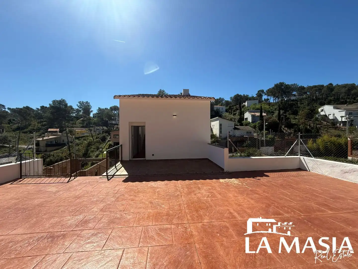 Terrassa de Casa o xalet en venda en Olivella amb Jardí privat, Traster i Piscina