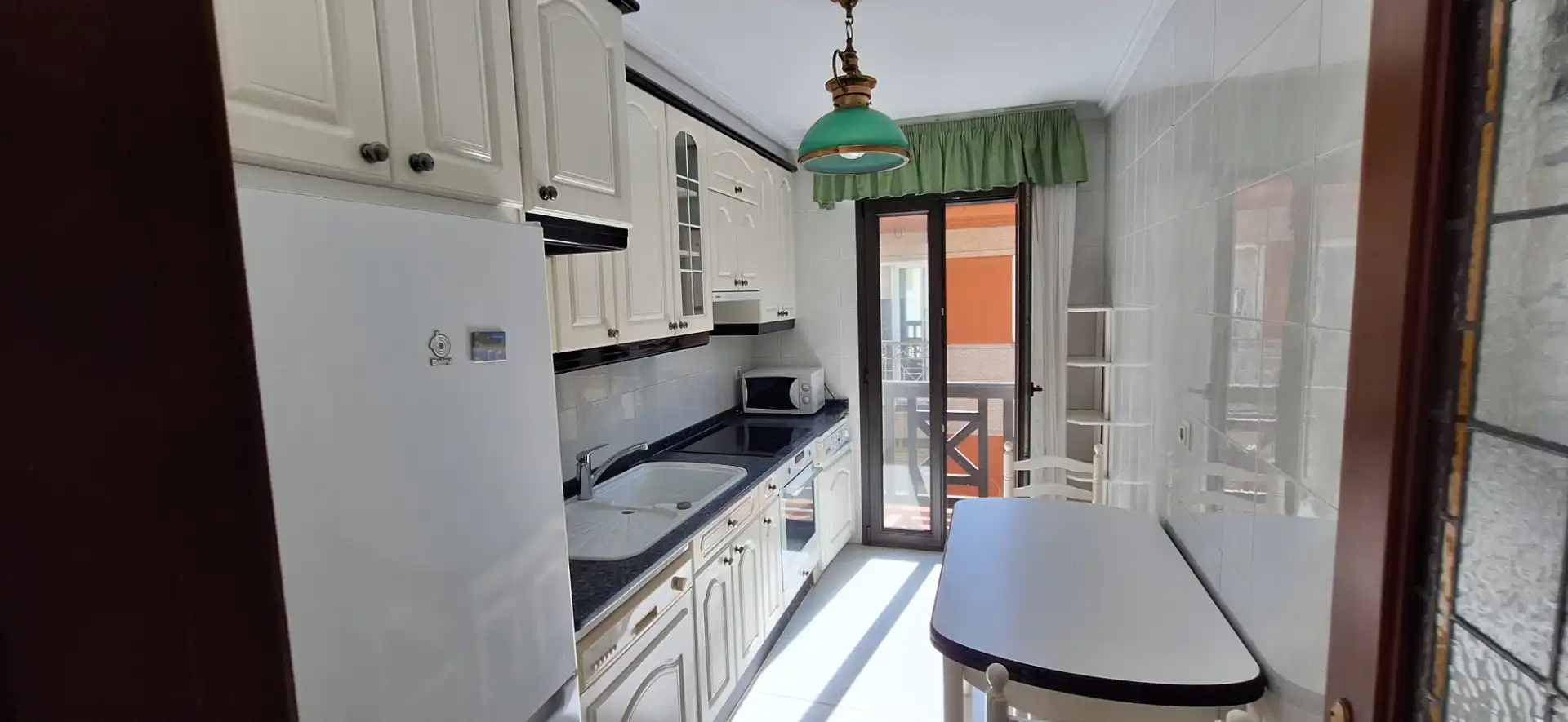 Cuina de Apartament en venda en Zarautz amb Traster, Moblat i Forn